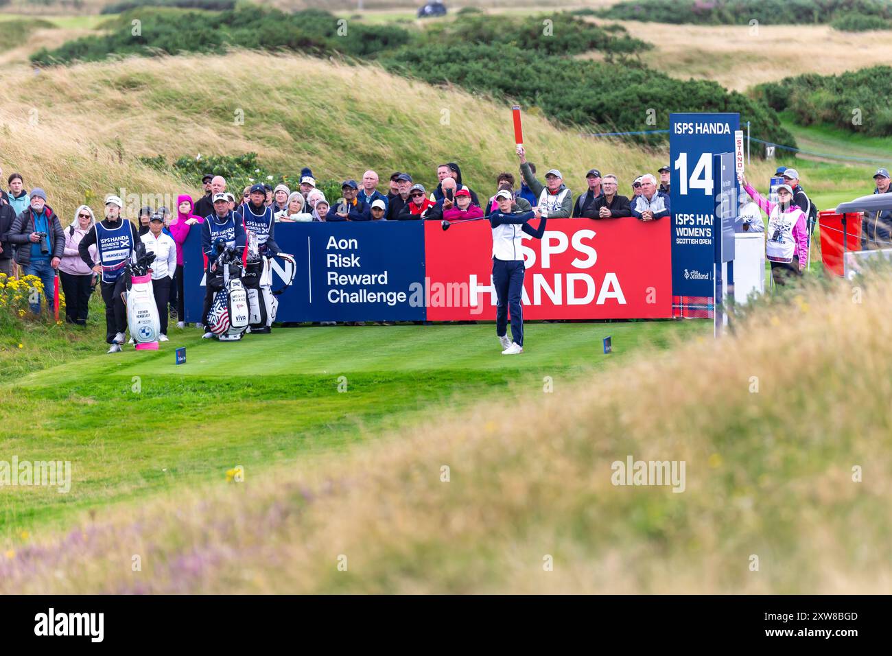 Ayrshire settentrionale, Scozia. 18 agosto 2024. Esther Henseleit si è esibita il 14° turno dell'ISPS HANDA Women's Scottish Open 2024 a Dundonald Links. Foto Stock