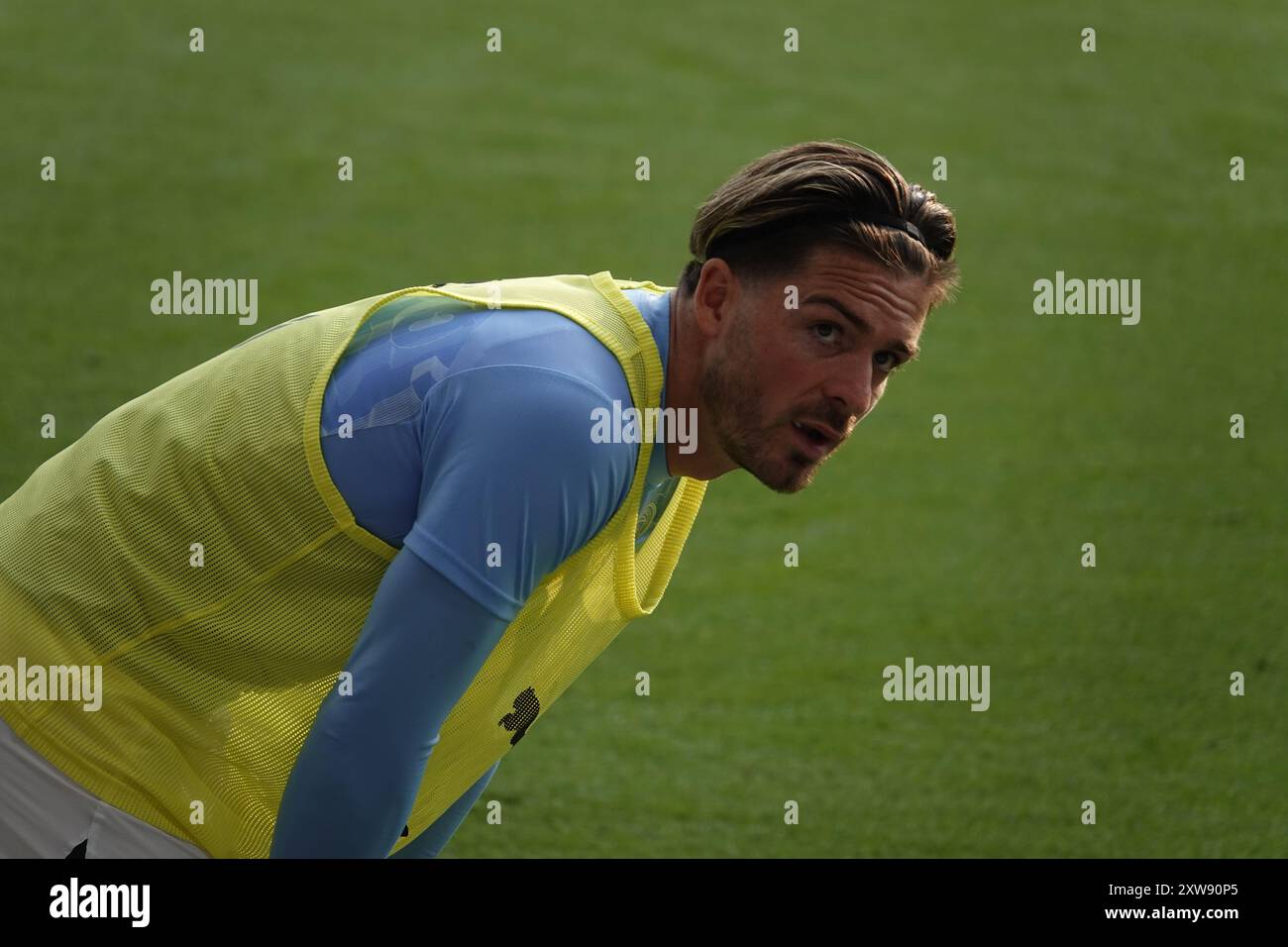 Chelsea, Londra, Regno Unito. 18 agosto 2024. La prima partita della Premier League per il Chelsea Football Club e gli ultimi anni i campioni del Manchester City Football Club giocavano allo Stamford Bridge. Our Picture Shows: (OPS) : Man CityÕs Jack Grealish crediti: Motofoto/Alamy Live News Foto Stock