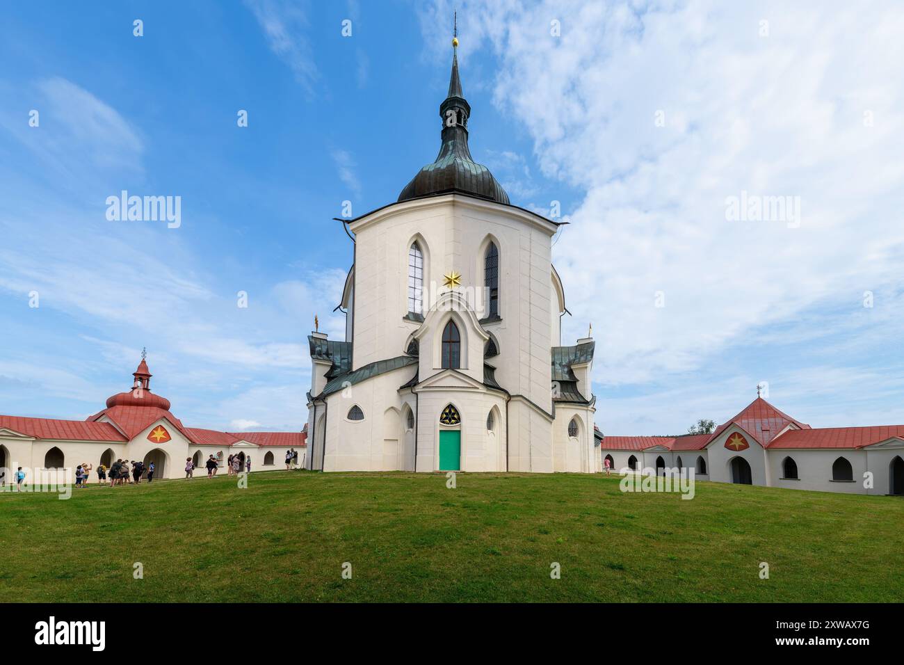 La chiesa di pellegrinaggio di San Giovanni Nepomuceno su Zelená hora a Žďár nad Sázavou è uno degli edifici più importanti dello stile gotico barocco Foto Stock