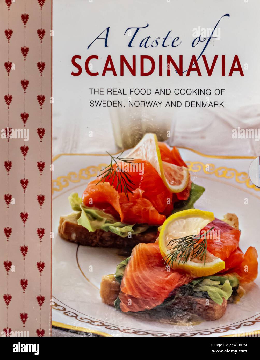 Un assaggio di Scandinavia: Il vero cibo e cucina di Svezia, Norvegia e Danimarca Hardcover – 2013 di Anna Mosesson, Janet Laurence Foto Stock