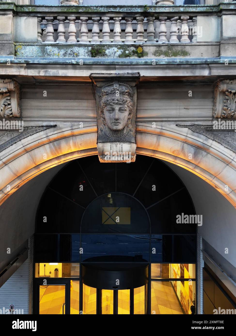 Vista sopraelevata della vecchia stazione di cambio in Tithebarn Street Liverpool. Foto Stock