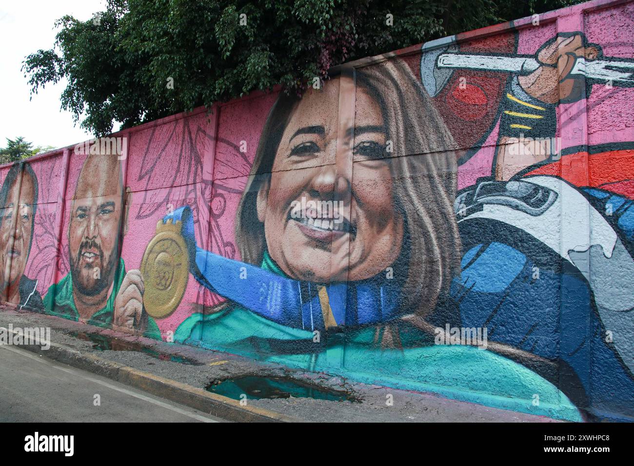 Murale messicano degli atleti paralimpici Si vede Un muro dipinto con ritratti di atleta paralimpico in onore dei 67 atleti paralimpici che rappresenteranno il Messico ai Giochi paralimpici di Parigi 2024. Il 18 agosto 2024 a città del Messico, Messico. Città del Messico CDMX Messico Copyright: XJosexLuisxToralesx Foto Stock