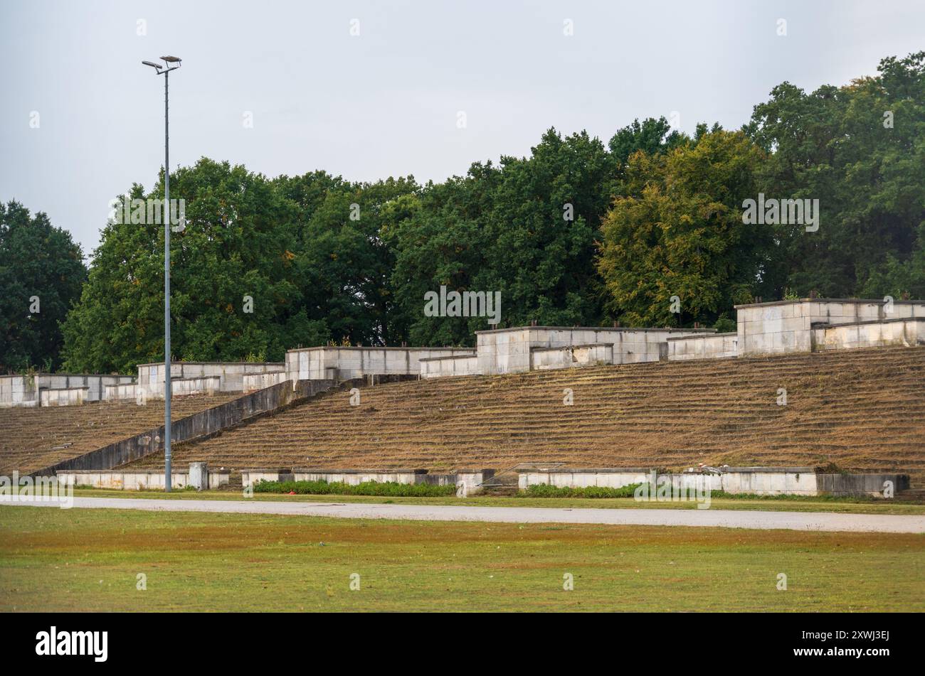 Il raduno del partito nazista, lo Zeppelinfield Grandstand (Zeppelintribüne), a Nürnberg, Germania Foto Stock