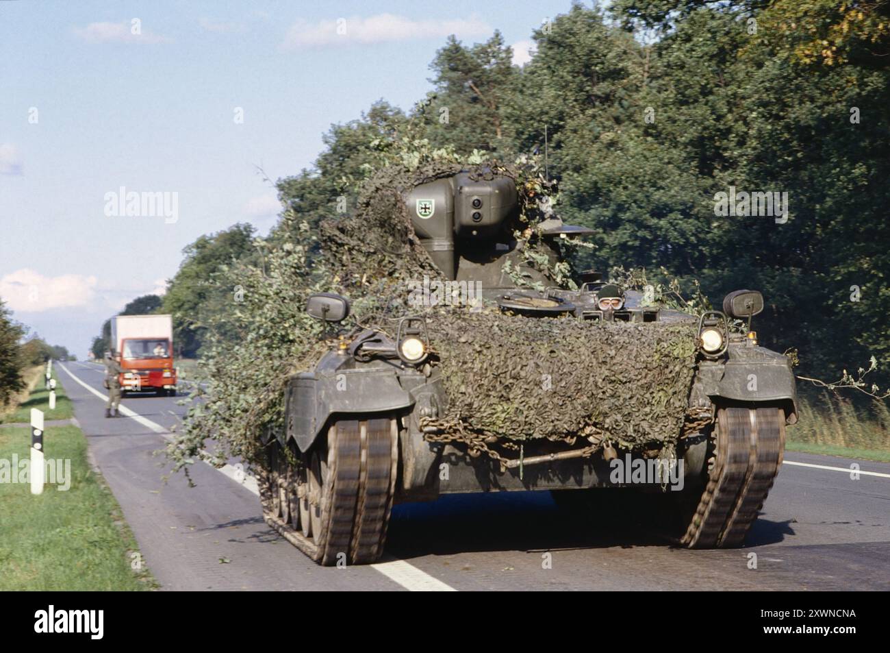- Esercitazioni NATO in Germania, veicolo da combattimento della fanteria Marder dell'Esercito tedesco (ottobre 1985) - esercitazioni NATO in Germania, veicolo da combattimento per fanteria Marder dell'Esercito tedesco (ottobre 1985) Foto Stock