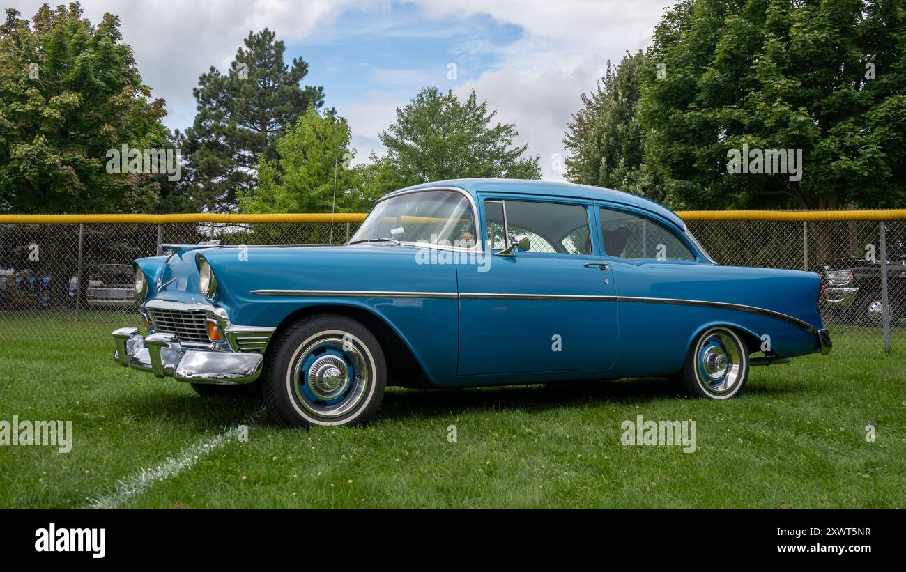 ROYAL OAK, mi/USA - 17 AGOSTO 2024: Una Chevrolet 210 del 1956, sulla Woodward Dream Cruise, vicino a Detroit, Michigan. Foto Stock