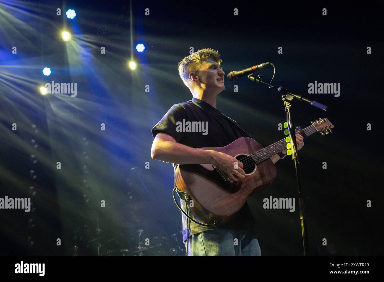 Londra, Regno Unito. Martedì 20 agosto 2024. La cantautrice scozzese Calum Bowie si esibisce all'O2 Forum Kentish Town sostenendo l'artista statunitense Jessie Murph. Crediti: Katie Collins/EMPICS/Alamy Live News Foto Stock