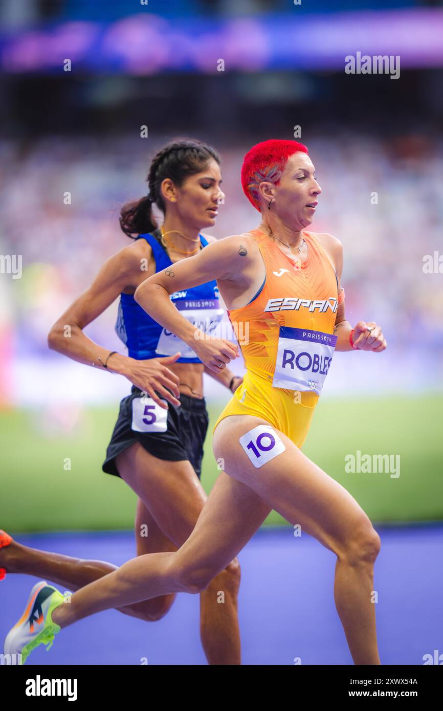 Carolina Robles partecipa ai 3000 m di Steeplechase ai Giochi Olimpici di Parigi 2024. Foto Stock