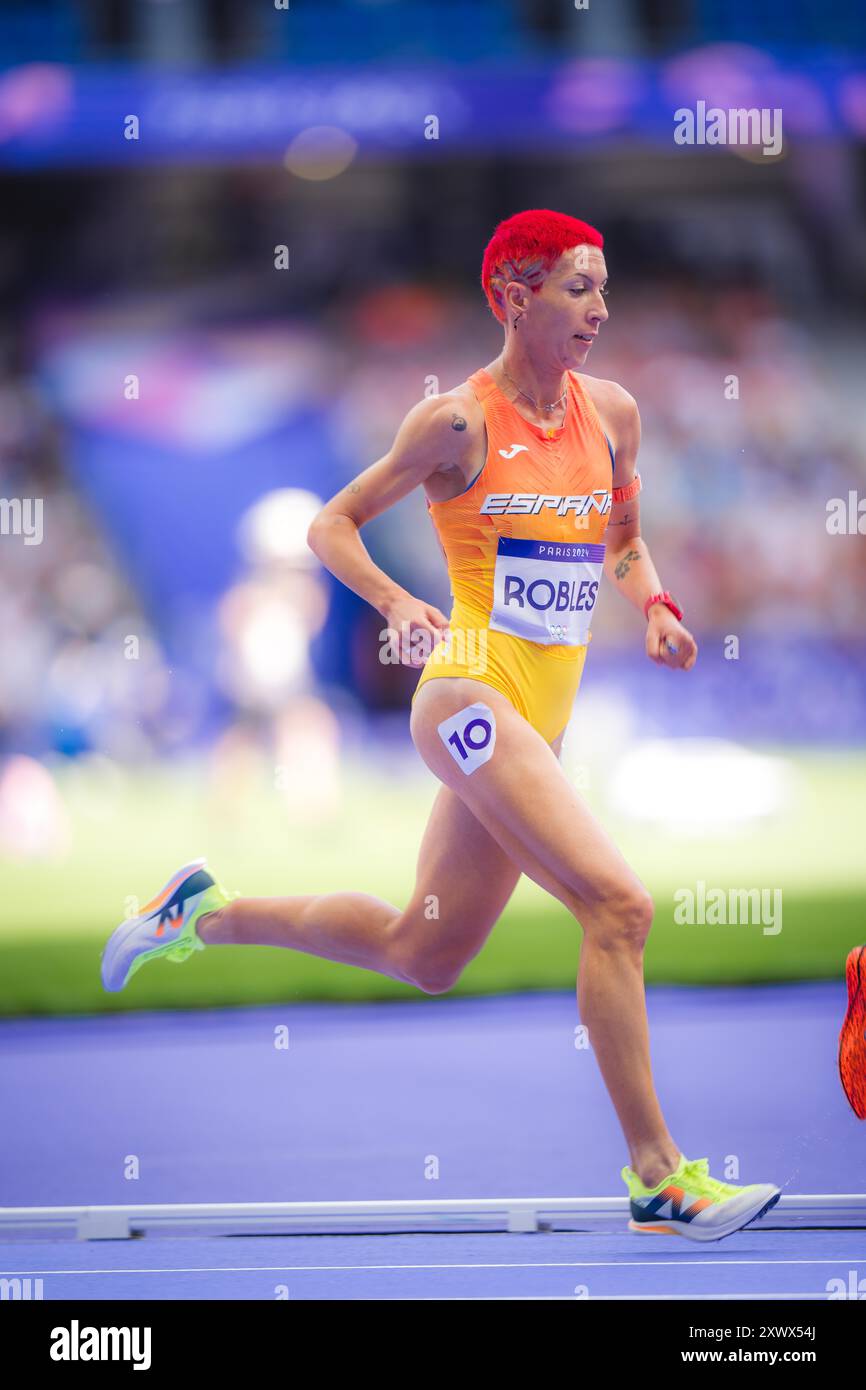 Carolina Robles partecipa ai 3000 m di Steeplechase ai Giochi Olimpici di Parigi 2024. Foto Stock