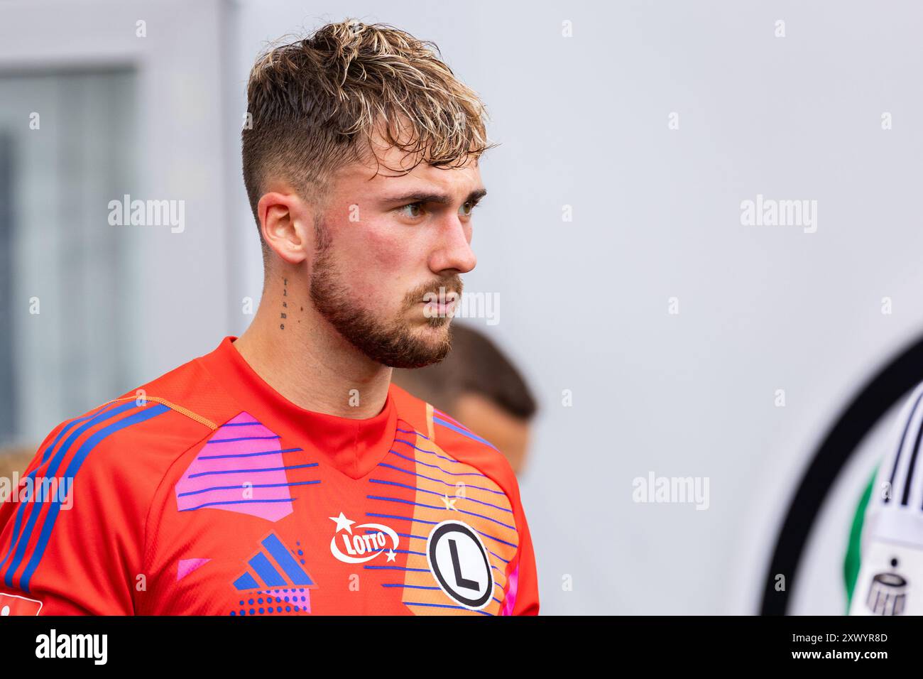Kacper Tobiasz della Legia visto durante la partita polacca di PKO Bank Polski Ekstraklasa League tra Legia Warszawa e Radomiak Radom al Marshal Jozef Pilsudski Legia Warsaw Municipal Stadium. Punteggio finale; Legia Warszawa 4:1 Radomiak Radom. (Foto di Mikolaj Barbanell / SOPA Images/Sipa USA) Foto Stock