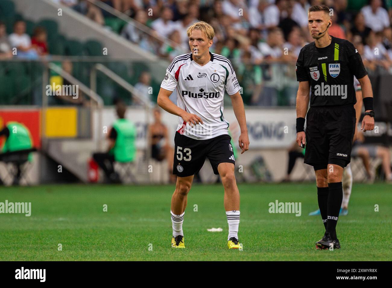 Wojciech Urbanski della Legia visto in azione durante la partita polacca di PKO Bank Polski Ekstraklasa League tra Legia Warszawa e Radomiak Radom al Marshal Jozef Pilsudski Legia Warsaw Municipal Stadium. Punteggio finale; Legia Warszawa 4:1 Radomiak Radom. (Foto di Mikolaj Barbanell / SOPA Images/Sipa USA) Foto Stock
