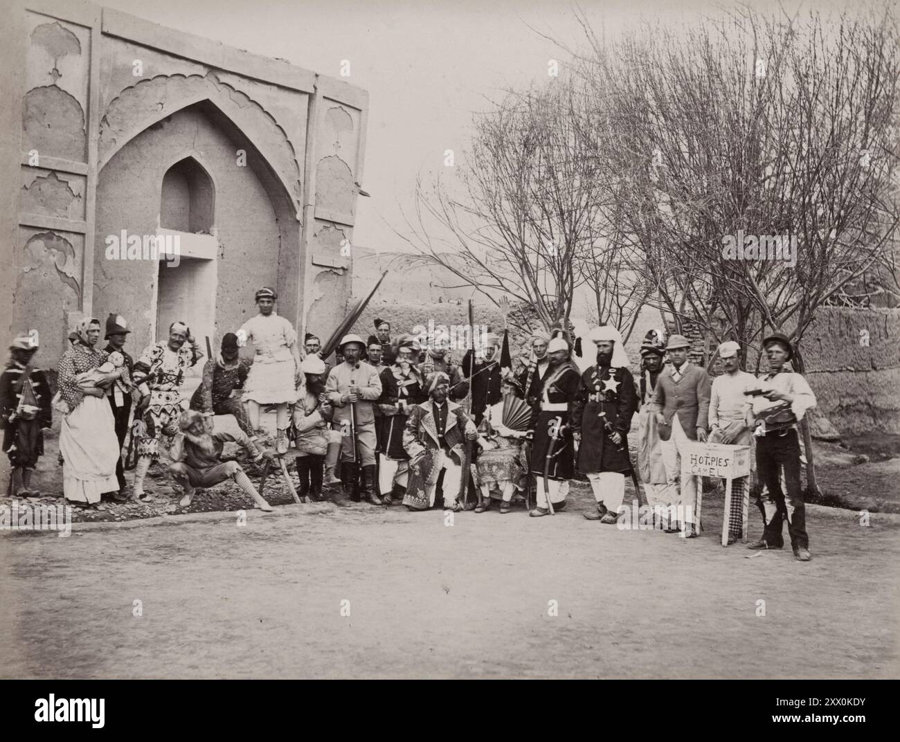 Foto d'epoca del gruppo teatrale Kandahar. Afghanistan. 1878-1880 Foto Stock