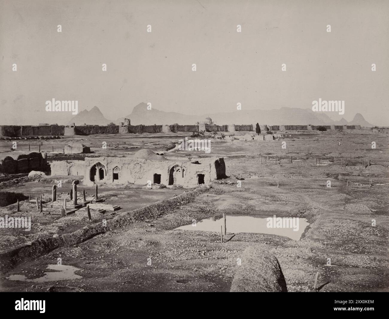 La vita in Afghanistan alla fine del XIX secolo. Foto d'epoca di Kandahar dalla tomba Hazratji. Afghanistan. 1878-1880 Foto Stock