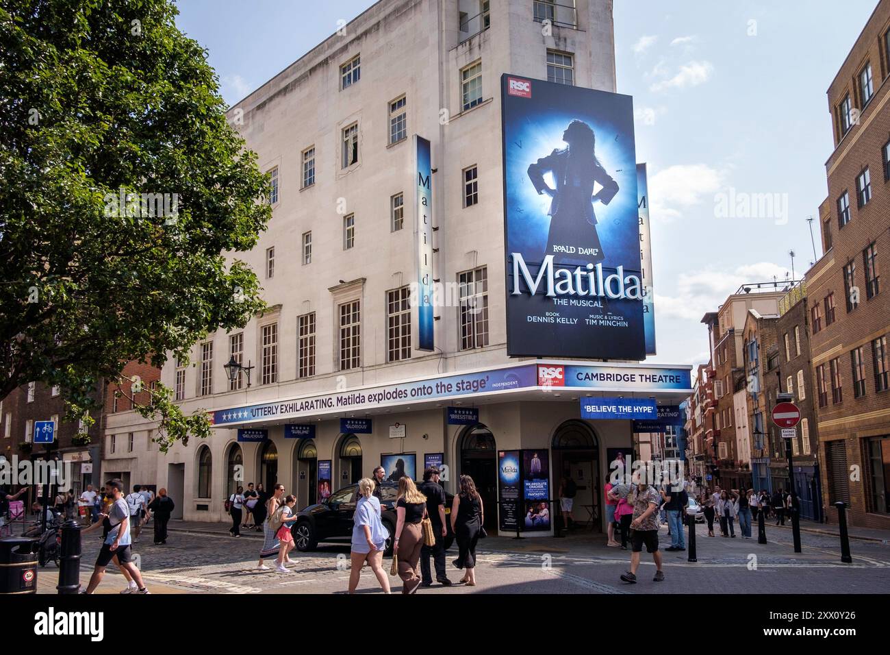 Matilda lo spettacolo teatrale musicale, Cambridge Theatre, Seven Dials, Covent Garden, Londra, REGNO UNITO Foto Stock