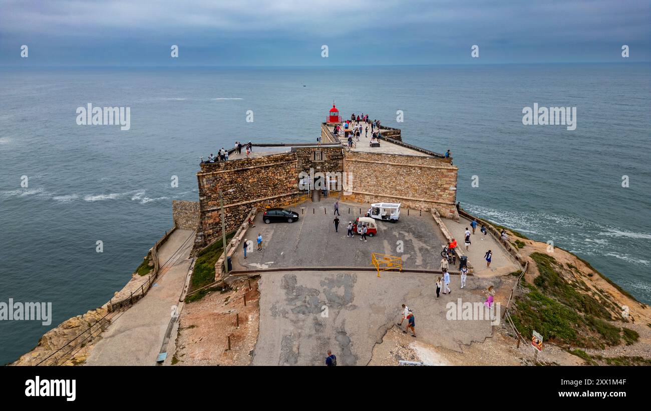 Aerea del faro di Nazare, Oeste, Portogallo, Europa Foto Stock