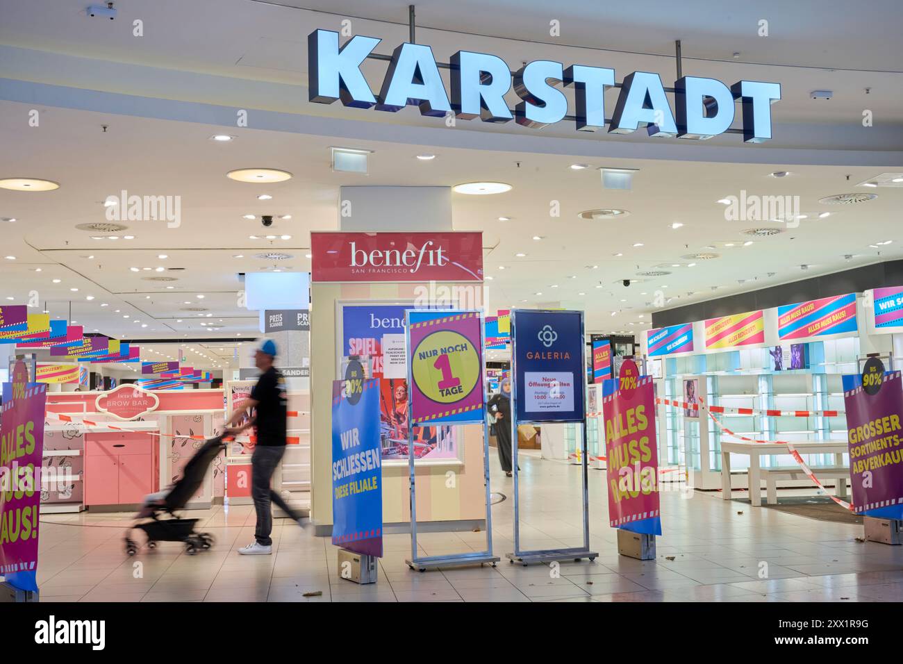 Die Filiale im Limbecker Platz in Essen schließt zum Donnerstag den 22. Agosto 2024. Veröffentlichungen nur für redaktionelle Zwecke. Foto: FotoPrens Foto Stock