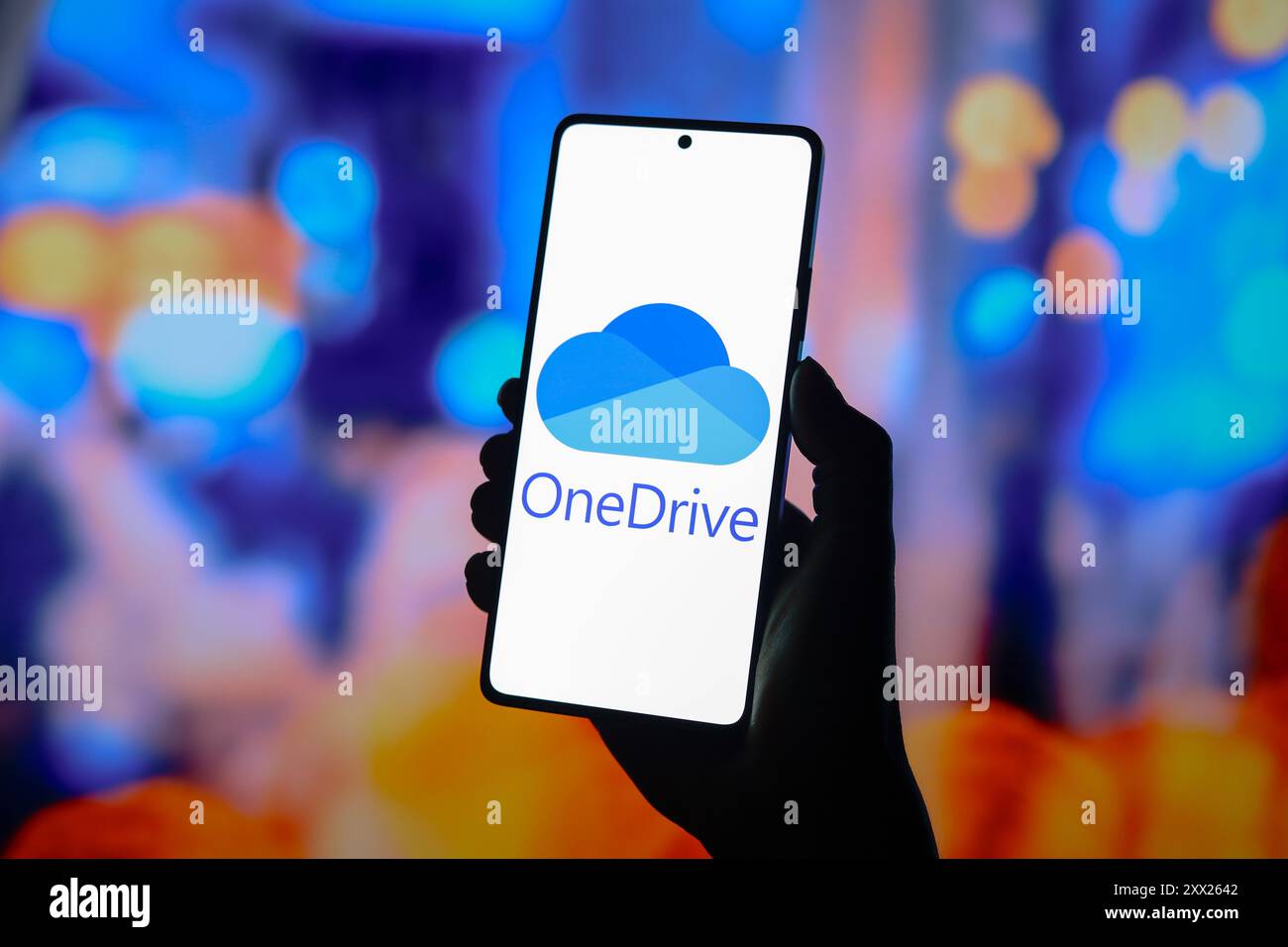 Paraguay. 20 agosto 2024. In questa immagine, il logo Microsoft OneDrive viene visualizzato sullo schermo di uno smartphone. (Credit Image: © Jaque Silva/SOPA Images via ZUMA Press Wire) SOLO PER USO EDITORIALE! Non per USO commerciale! Foto Stock