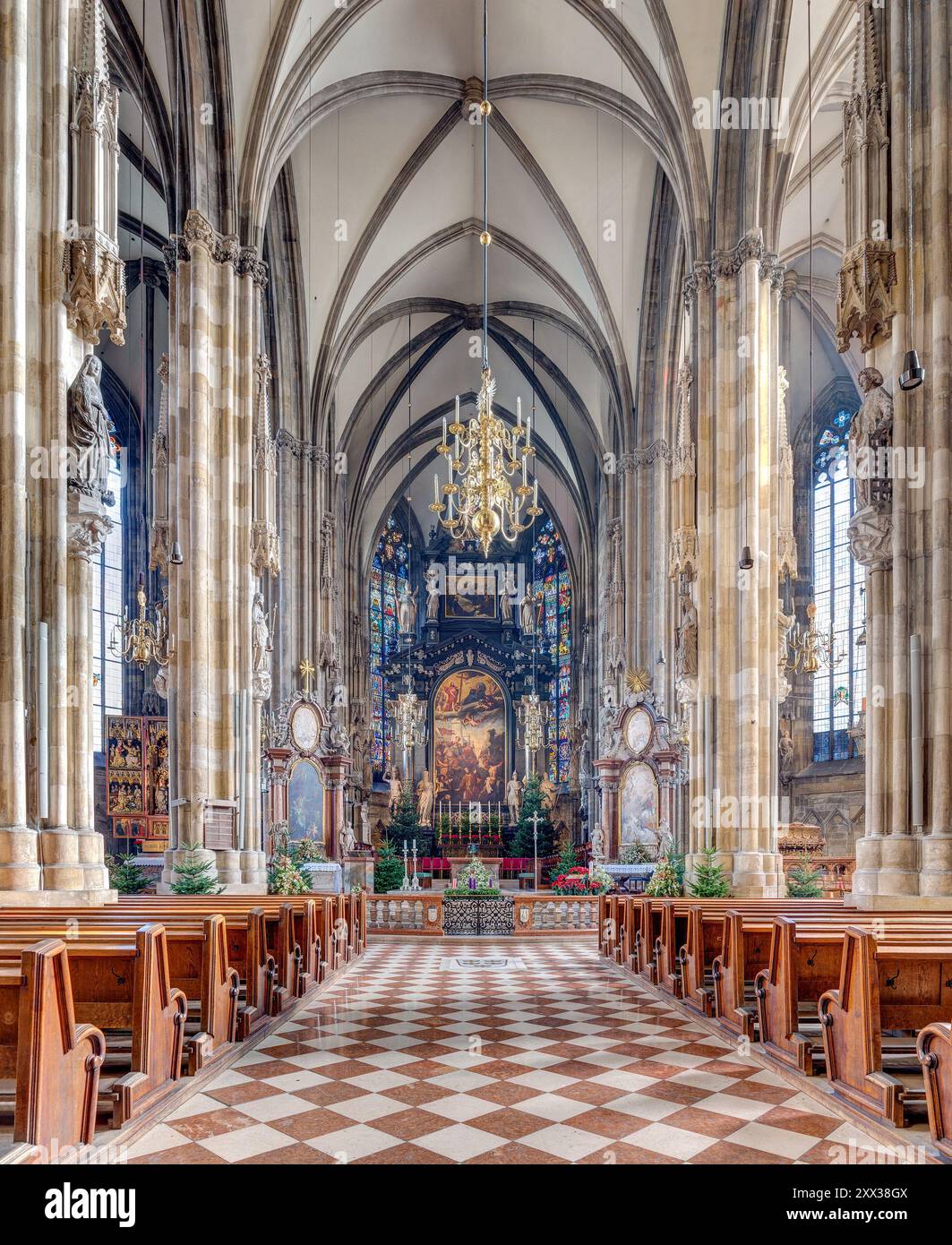 Interno della cattedrale di Santo Stefano a Vienna, Austria Foto Stock