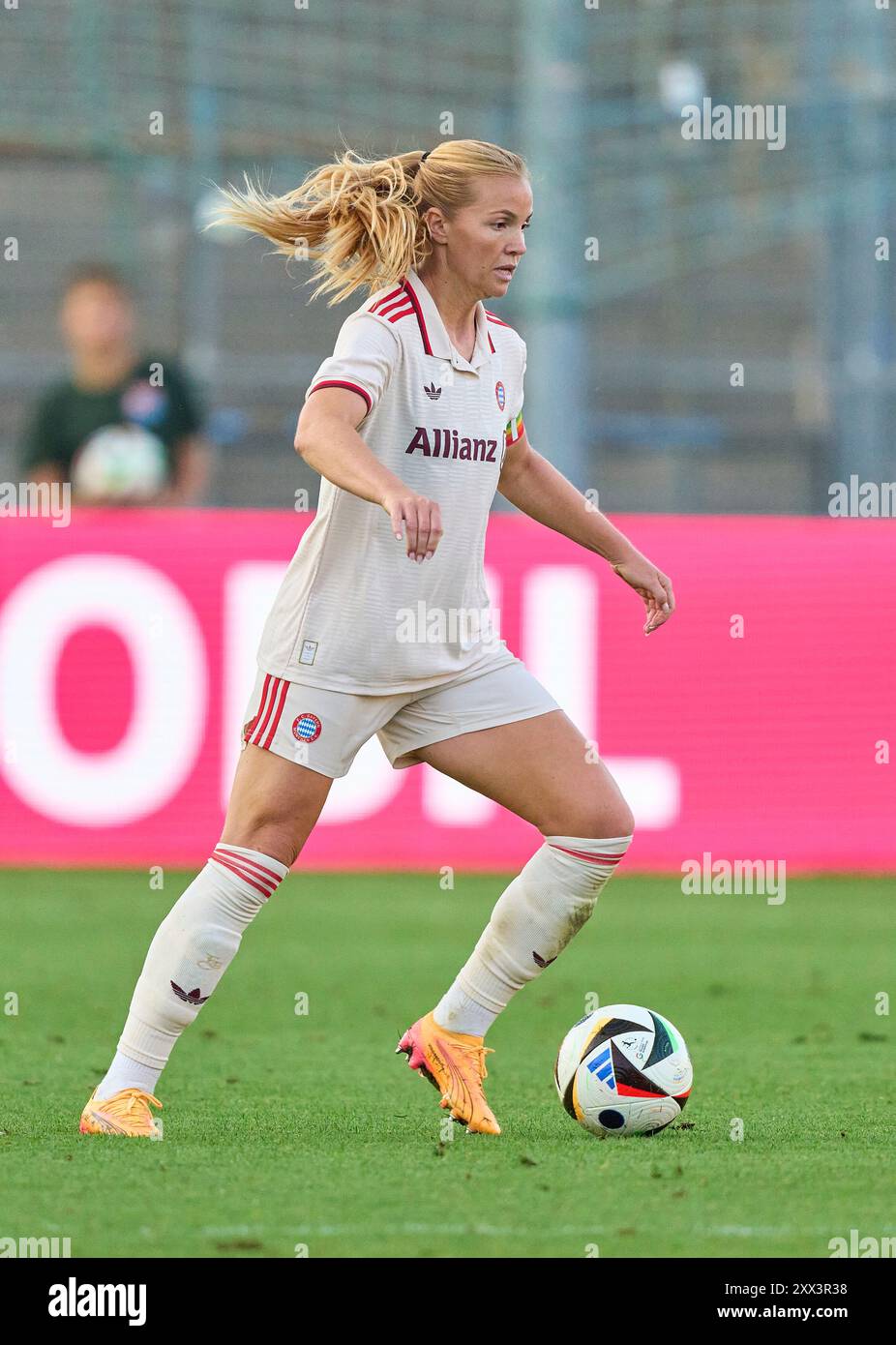 Glodis Perla Viggosdottir, FCB Damen 4 nella partita di calcio femminile FC BAYERN Muenchen - JUVENTUS TORINO 0-0 il 20 agosto 2024 a Monaco, Germania. Stagione 2024/2025, 1.Bundesliga, FCB, Monaco, Google Pixel, Frauen Bundesliga giorno di partita x, x.. Spieltag Photographer: Immagini ddp/immagini a stella Foto Stock