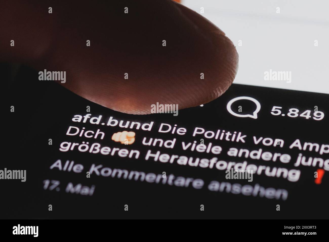 Berlino, Germania. 22 agosto 2024. L'account Instagram dell'AfD (alternativa per la Germania) è visibile su uno smartphone. Berlino, 22 agosto 2024. Credito: dpa/Alamy Live News Foto Stock