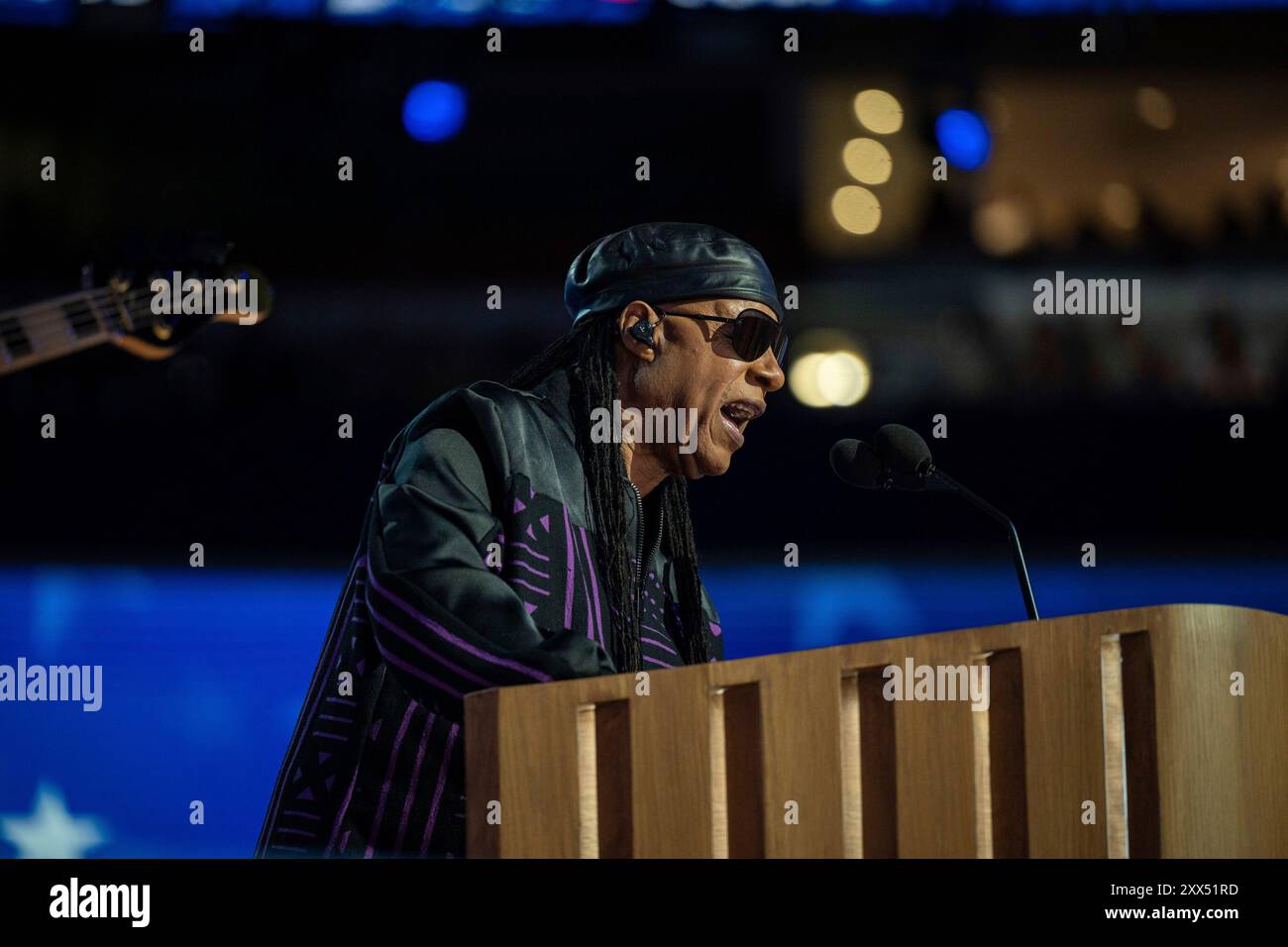 Stevie Wonder si esibisce alla Convention Nazionale Democratica del 2024 a Chicago, Illinois, USA, allo United Center mercoledì 21 agosto 2024. Crediti: Annabelle Gordon / CNP Foto Stock