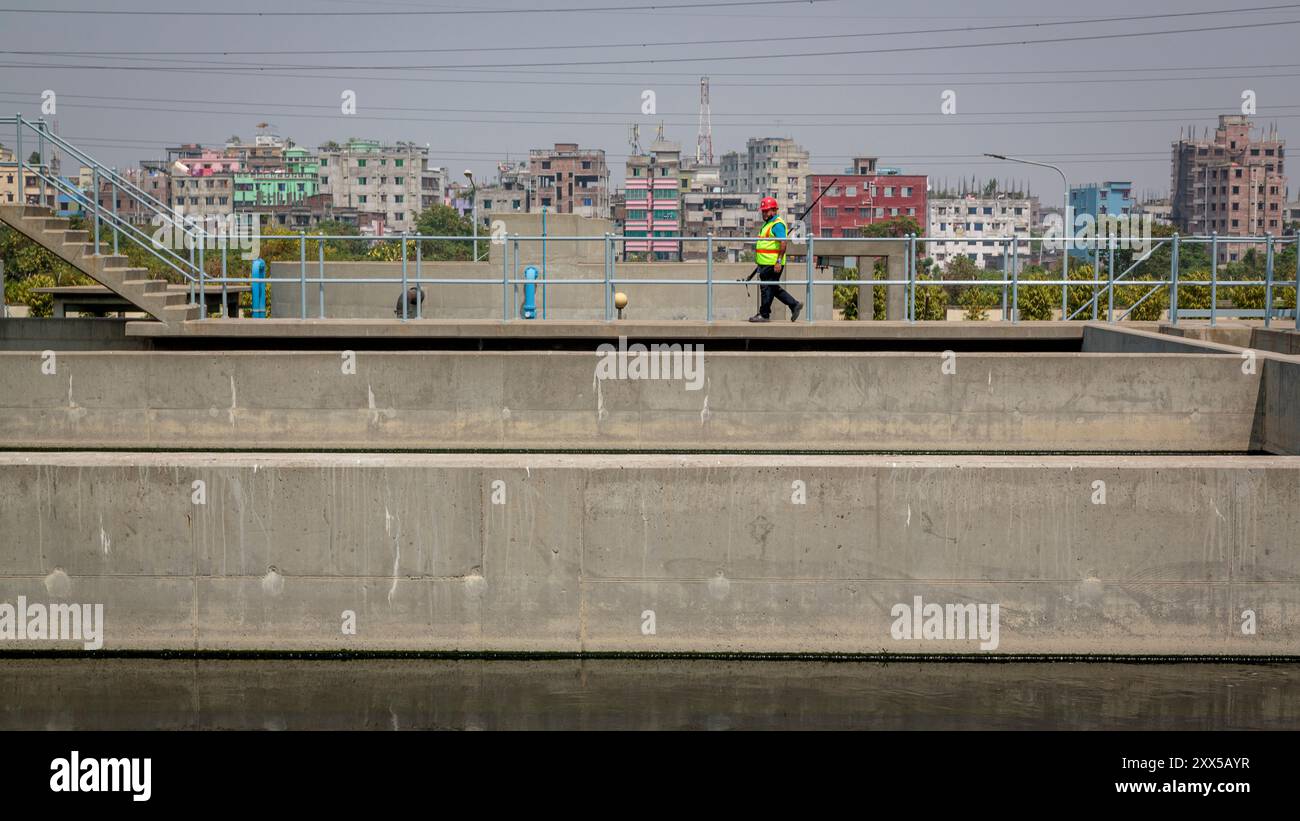 L'impianto di trattamento delle acque di Saidabad - SWTP -, dove la fase 2 è finanziata da DANIDA. Foto Stock