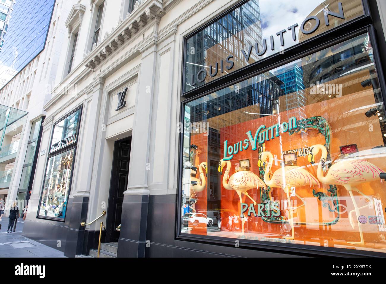 Louis Vuitton, lussuoso negozio di stilisti francesi in George Street, Sydney, NSW, Australia Foto Stock