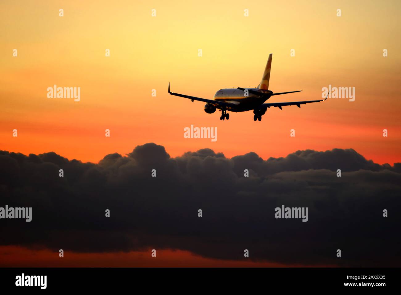 Aeromobili che atterrano a fra Foto Stock