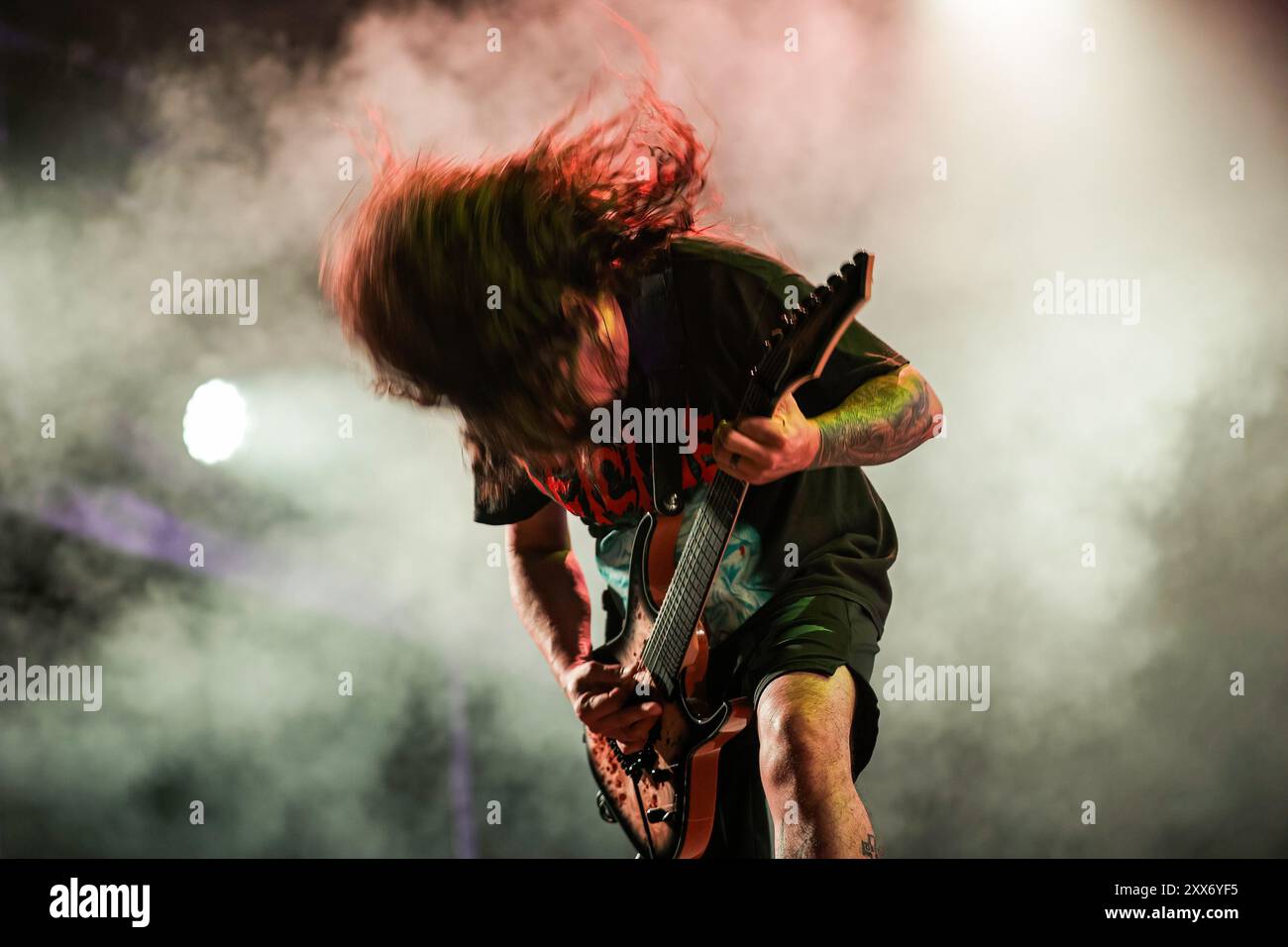 Porto, Portogallo. 22 agosto 2024. Mike DeLeon della band heavy metal americana Soufly si esibisce sul palco il 2° giorno del festival musicale Vilar de Mouros, che si tiene tra il 21 e il 24 agosto 2024 nel nord del Portogallo. (Foto di Diogo Baptista/SOPA Images/Sipa USA) credito: SIPA US/Alamy Live News Foto Stock