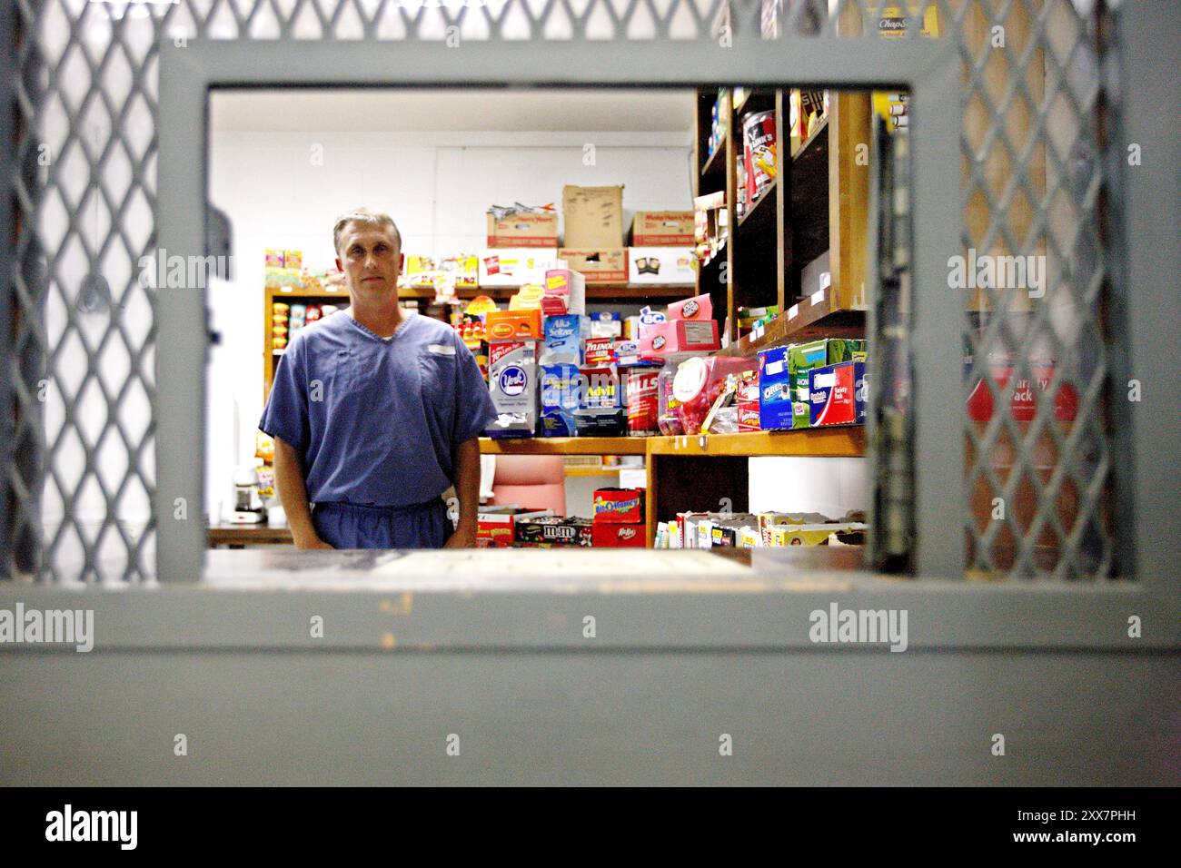 Okala Prigione stanno cercando, nonostante la mancanza di finanziamenti, per rendere i prigionieri re-entry per la società più semplice fornendo in classi di competenze di base. Foto Stock