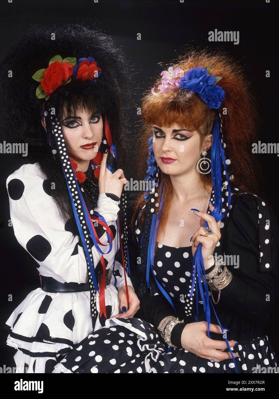 Strawberry Switchblade, a sinistra Rose McDowall (a sinistra) e Jill Bryson Foto Stock