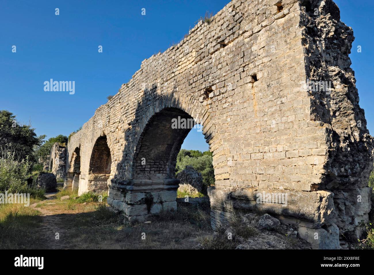 Francia, Bouches du Rhone, Fontvieille, acquedotto Barbegal Foto Stock