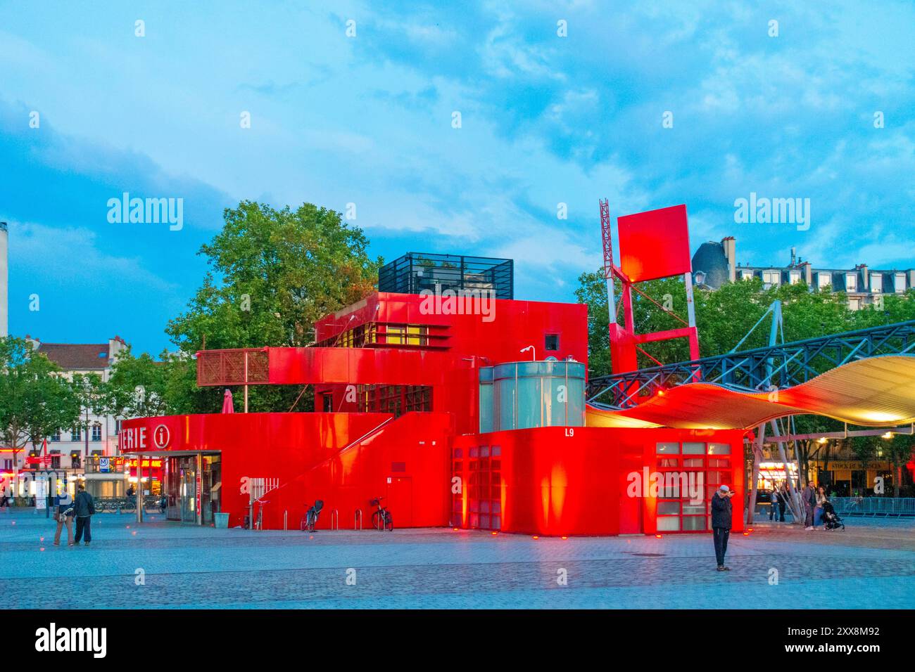 Francia, Parigi, Parc de la Villette, ex Folies diventano centro informazioni Foto Stock