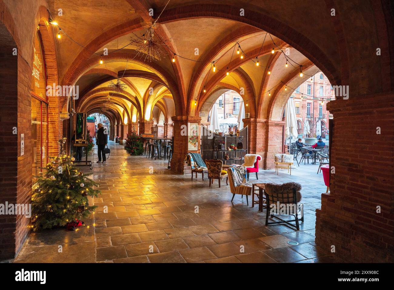 Francia, Tarn e Garonna, Montauban, Place Nationale, Les Arcades Foto Stock
