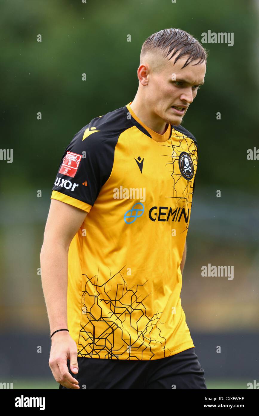 The Ledger Stadium, Bedford, Regno Unito, 24 agosto 2024, Real Bedford's Jack Morell durante il Pitching in Southern League, Central Division One match tra Real Bedford FC e North Leigh FC tenutosi al Bedfords Ledger Stadium crediti: Nick Phipps/PhippsImages crediti: Nicholas Phipps/Alamy Live News Foto Stock