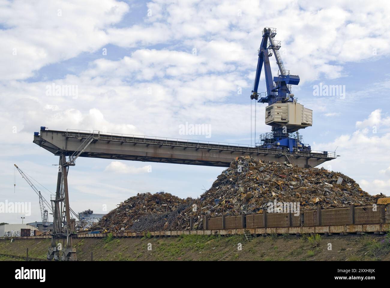 Gru nel porto di Duisburg Foto Stock