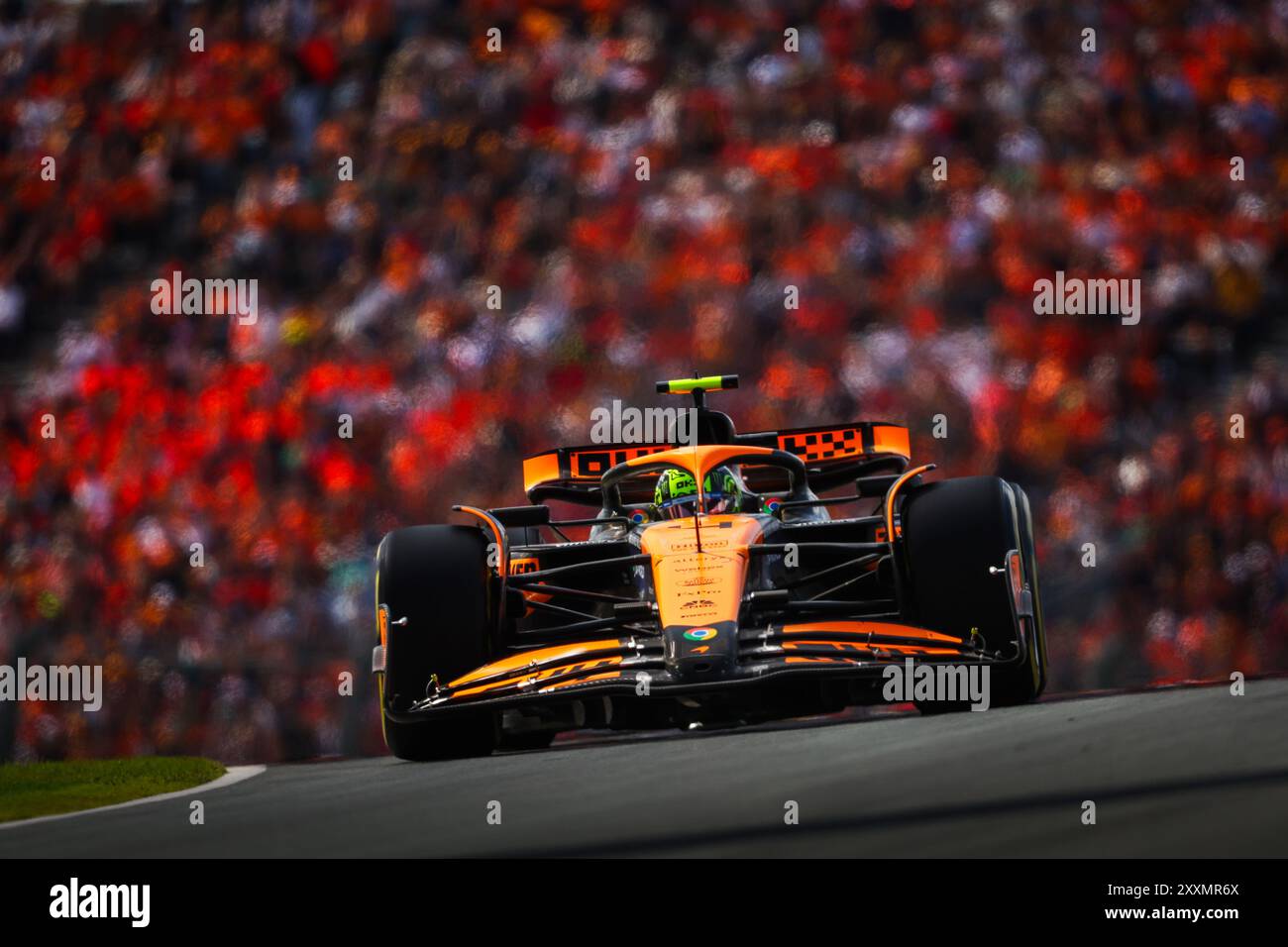 04 NORRIS Lando (gbr), McLaren F1 Team MCL38, azione durante la Formula 1 Heineken Dutch Grand Prix 2024, 15° round del Campionato del mondo di Formula 1 2024 dal 23 al 25 agosto 2024 sul circuito Zandvoort, a Zandvoort, Paesi Bassi - Photo Antonin Vincent/DPPI credito: DPPI Media/Alamy Live News Foto Stock