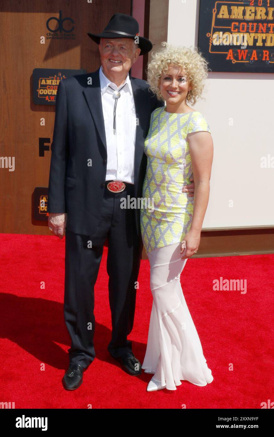 CAM agli American Country Countdown Awards 2016 tenutosi al Forum di Inglewood, USA il 1° maggio 2016. Foto Stock