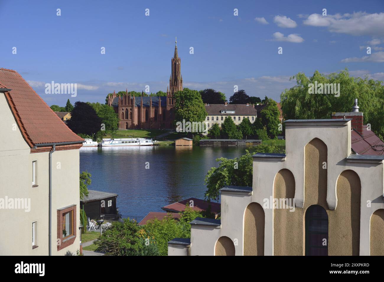 Europa, Germania, Meclemburgo-Pomerania Occidentale, città insulare Malchow, vista del centro culturale Kloster Malchow, complesso monastico dal XIII secolo Foto Stock