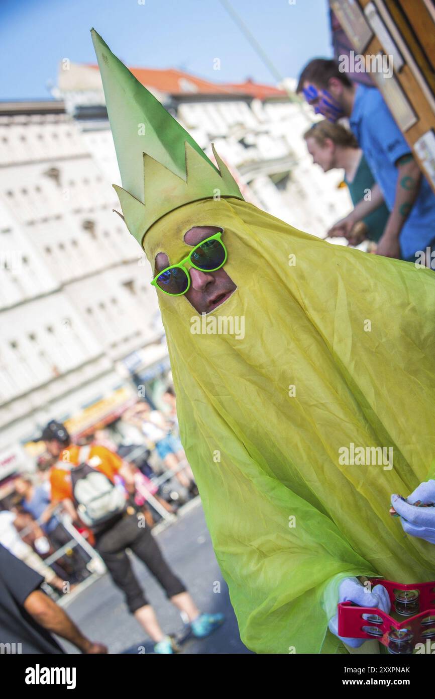 BERLINO, 08 GIUGNO: Partecipanti al Carnevale delle Culture. 8 giugno 2014 a Berlino, Germania, Europa Foto Stock