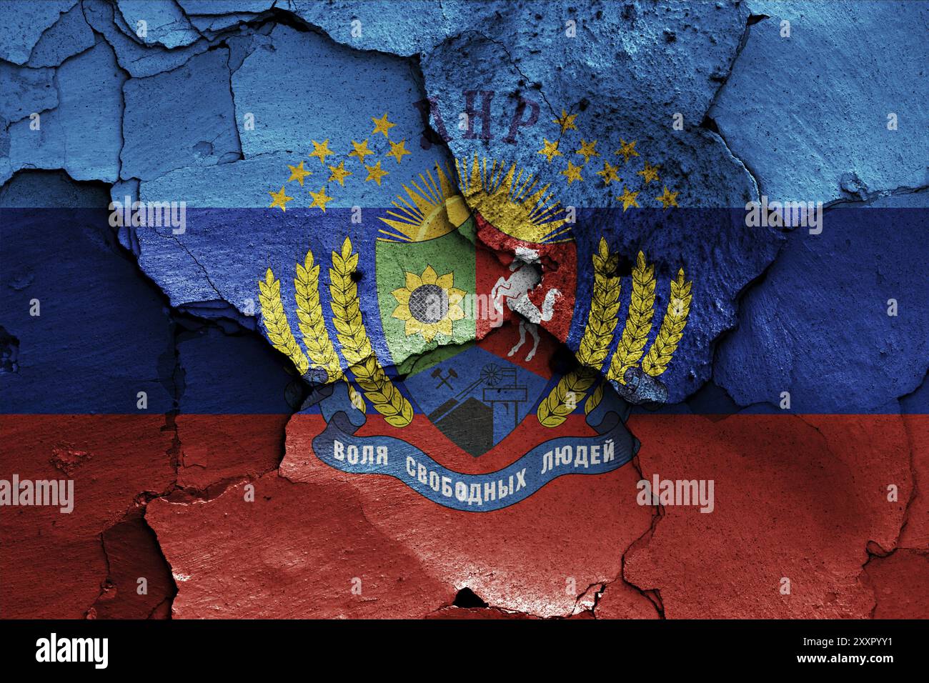 Bandiera della Repubblica Popolare di Lugansk dipinta su un muro incrinato Foto Stock