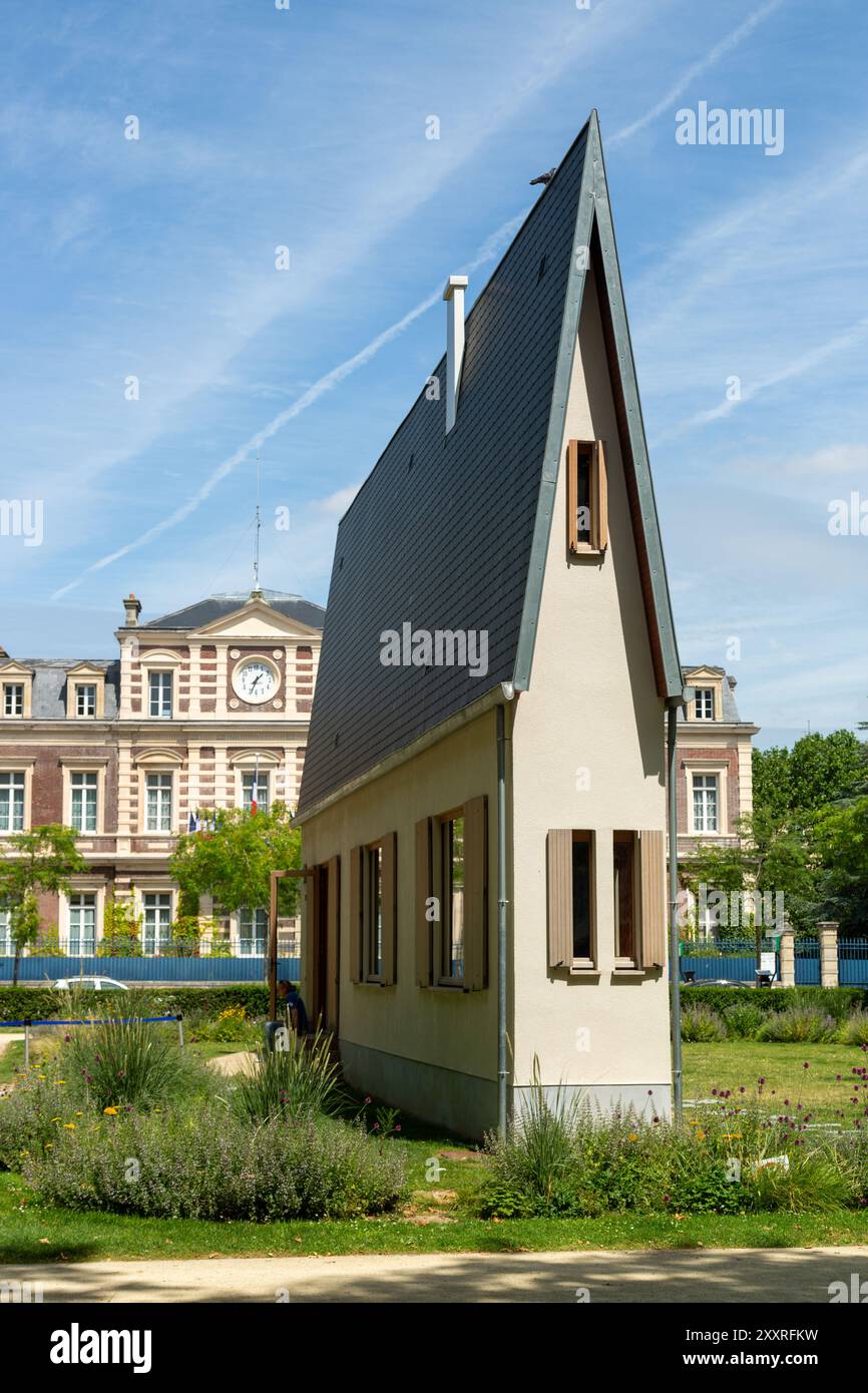 The Narrow House, di Irwin Wurm su Avenue Foch, le Havre, Francia Foto Stock