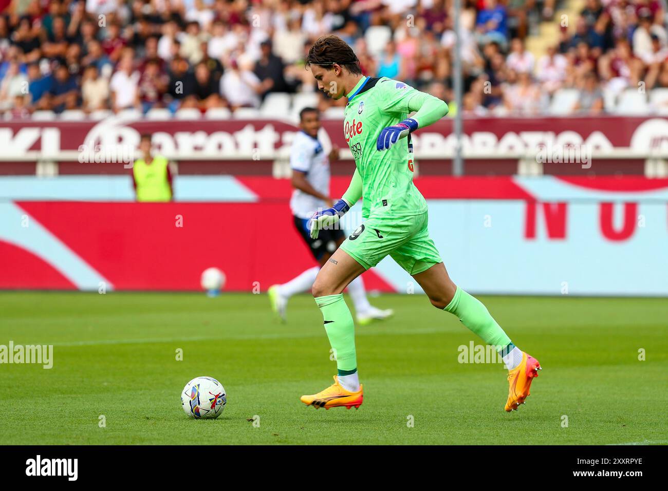 Marco Carnesecchi dell'Atalanta BC durante la partita di serie A tra Torino FC e Atalanta BC il 25 agosto 2024 allo Stadio Olimpico grande Torino di Tur Foto Stock