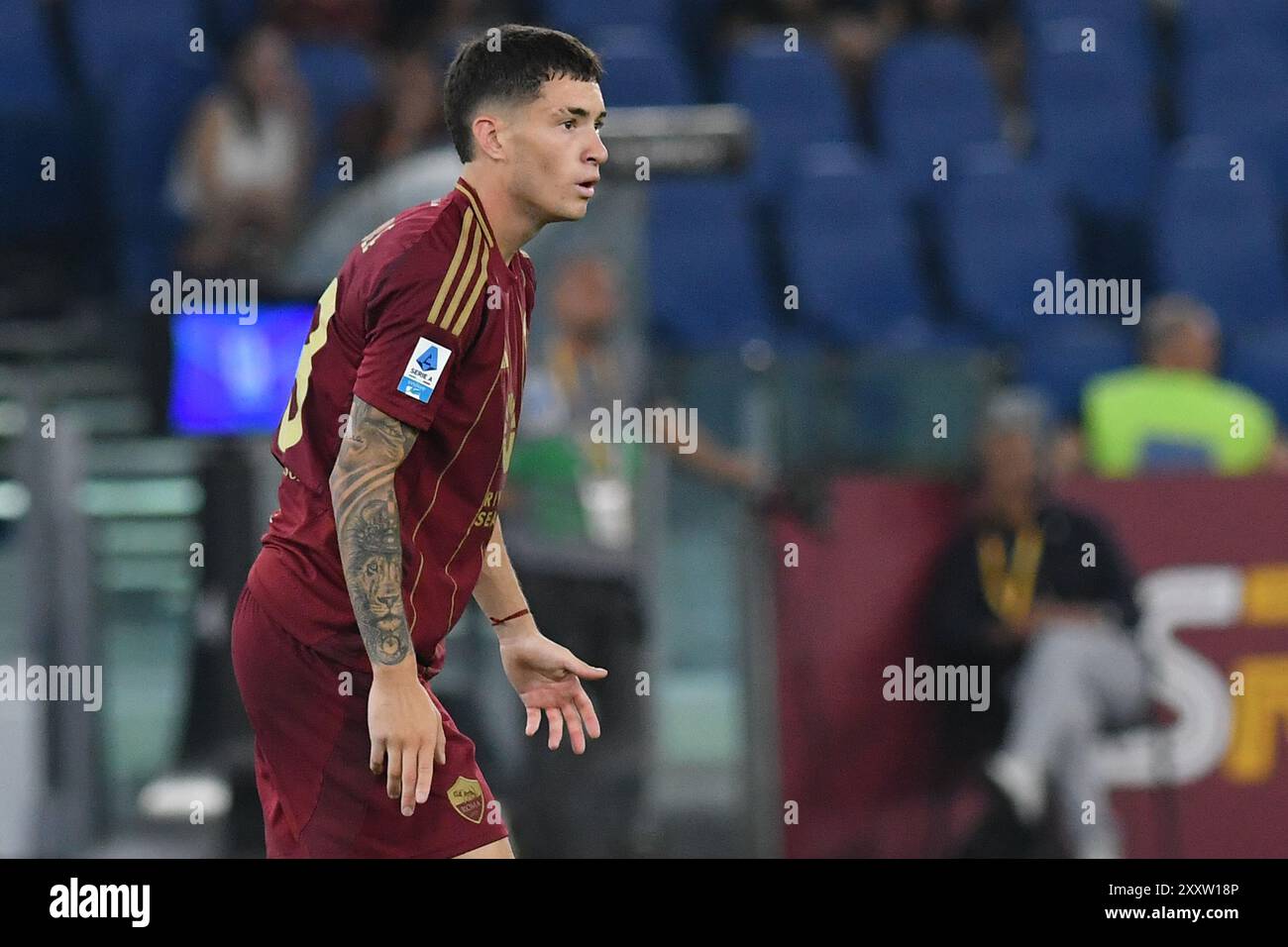 Roma, Italia. 25 agosto 2024. Matias Soule di Roma visto in azione durante la partita di serie A tra Roma e Empoli allo stadio olimpico. Punteggio finale Roma 1: 2 Empoli. (Foto di Mattia Vian/SOPA Image/Sipa USA) credito: SIPA USA/Alamy Live News Foto Stock