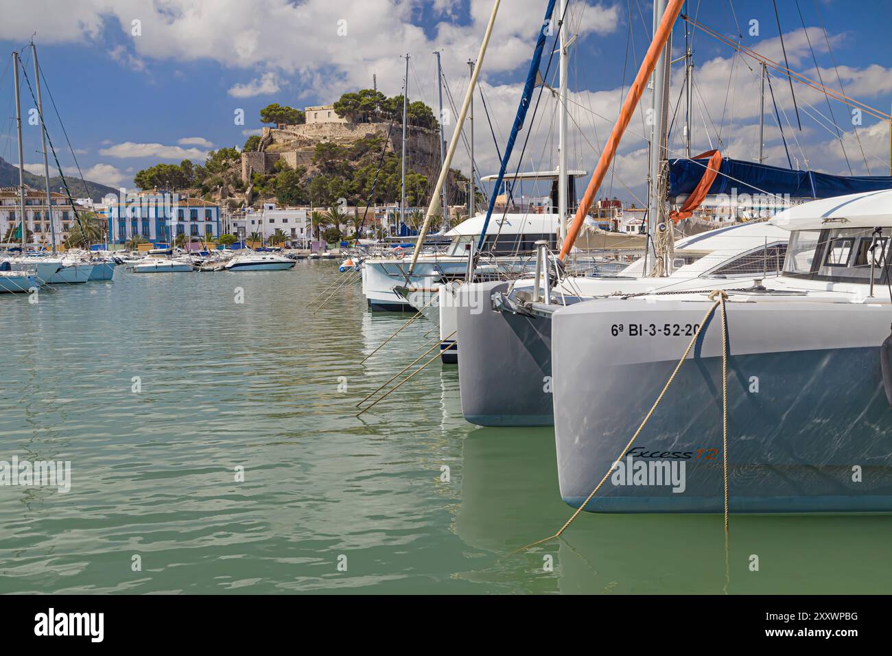 Denia, Spagna - 13 agosto 2023: Denia Marina ad Alicante, Spagna. Foto Stock