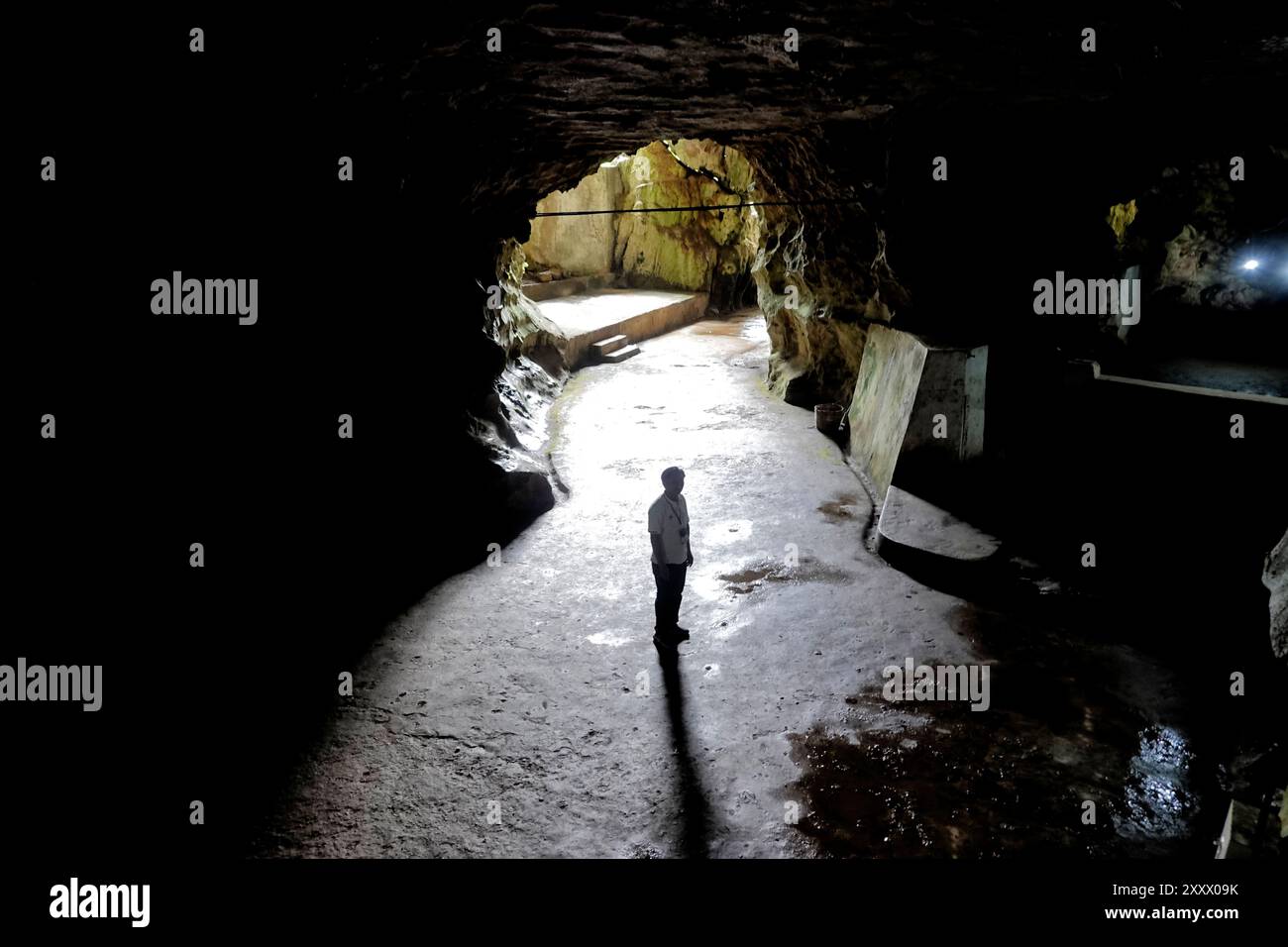 Interno delle grotte di Viengxay (Vieng Xai ), Viengxay, Houaphanh, Laos Foto Stock