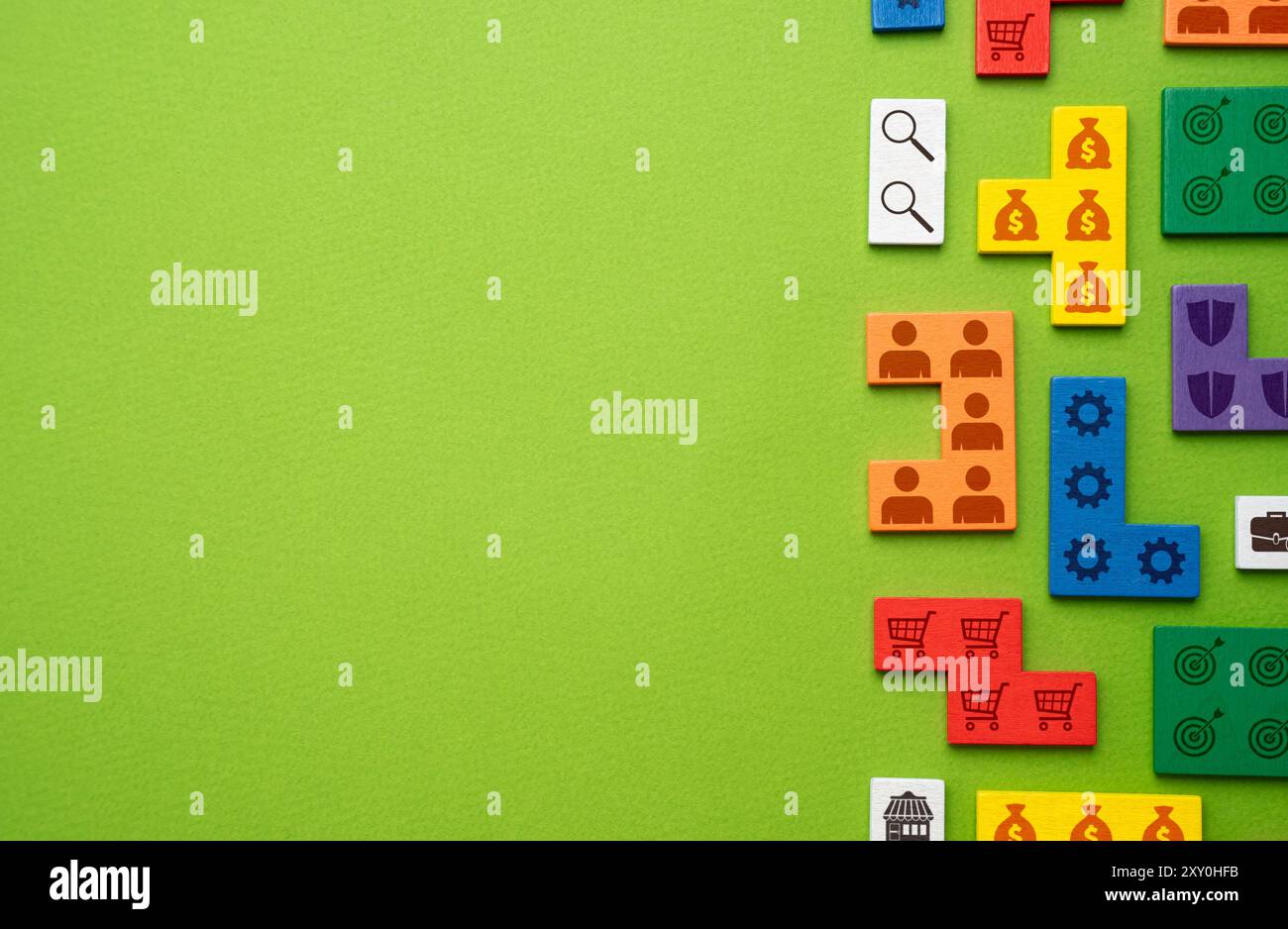 Parti per la costruzione di processi aziendali. Trova fondi e crea una squadra. Flussi di lavoro, supply chain o gestione dei progetti. Risorse umane. Foto Stock