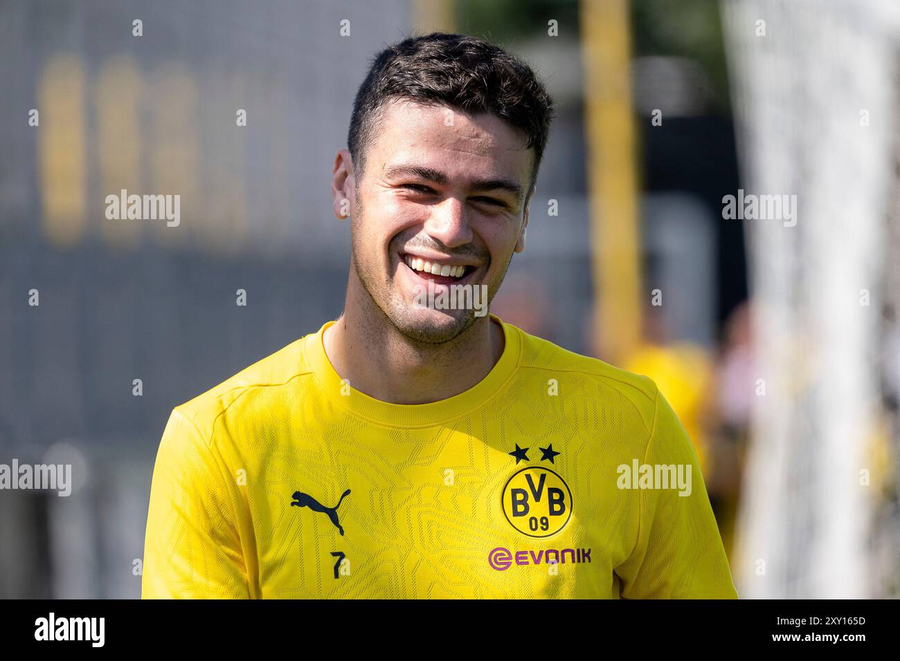 27.08.2024, Fussball: 1. Bundesliga, Saison 2024/2025, oeffentliches Training, Borussia Dortmund im Trainingszentrum a Dortmund-Brackel. Giovanni Reyna (Borussia Dortmund 09, #07) auf dem Weg in Die Kabine. Foto: Kirchner-Media/TH Foto Stock