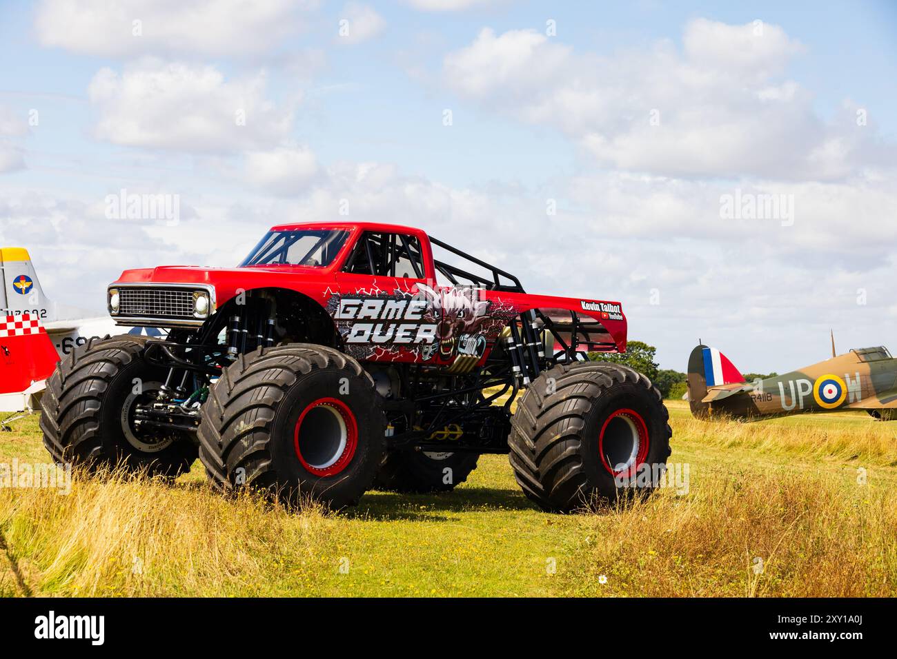 Monster Truck, Game Over, di Kevin Talbot all'aeroporto di Little Gransden, Cambridgeshire, Inghilterra Foto Stock
