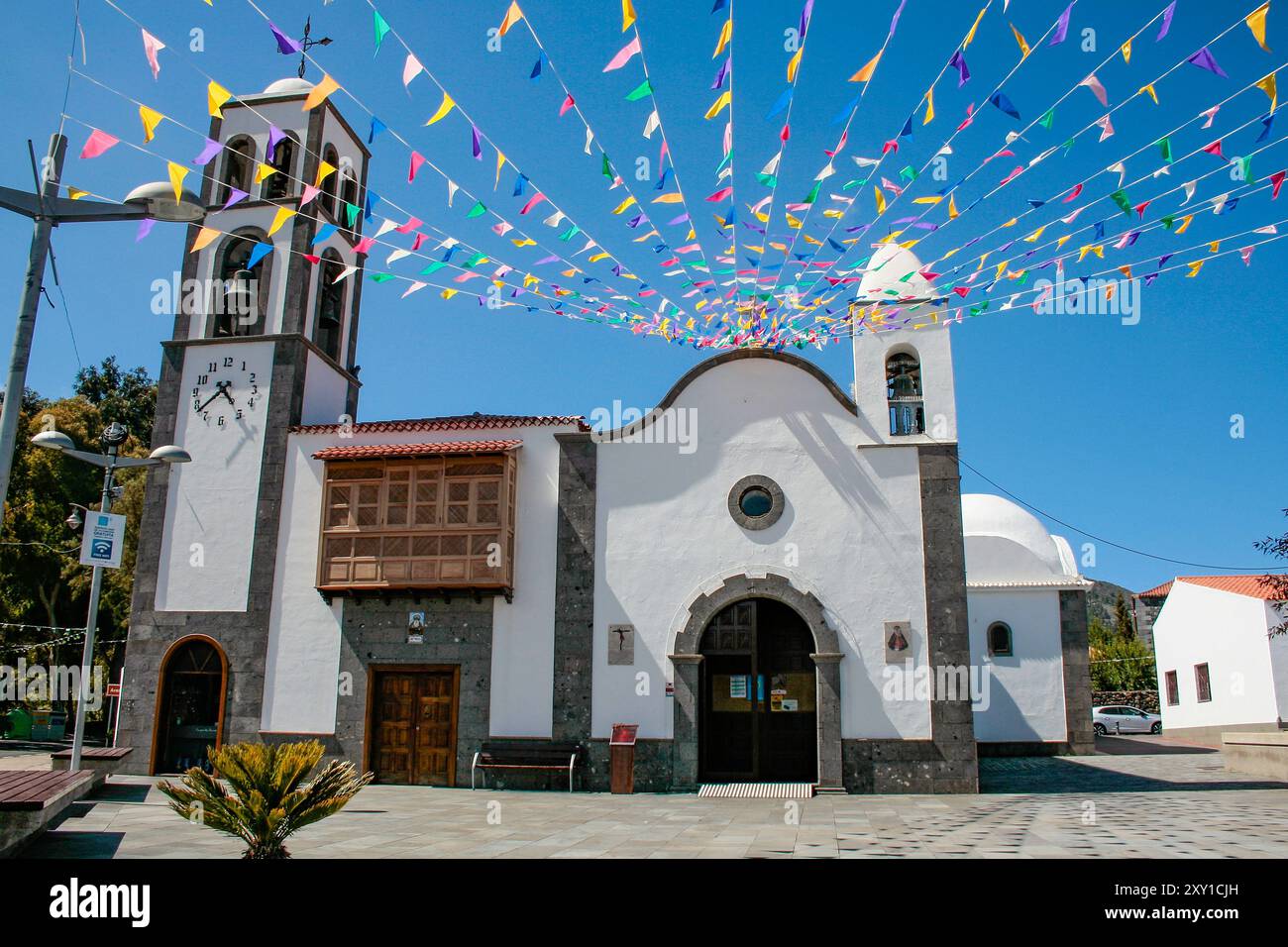 Santiago del Teide, Tenerife, Comunidad Autonoma des Canarias, Spagna. Parroquia de San Fernando Rey (1679) Foto Stock