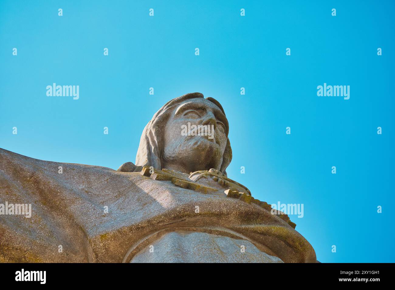Statua di Cristo al Santuario del Cristo Re (Santaurio de Cristo Rei), Almada, Lisbona, Portogallo Foto Stock